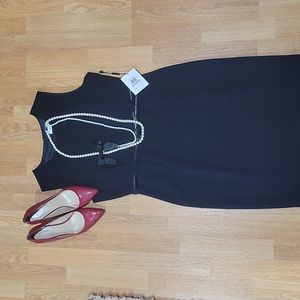 New With Tags Navy Calvin Klein Sheath Dress & Belt